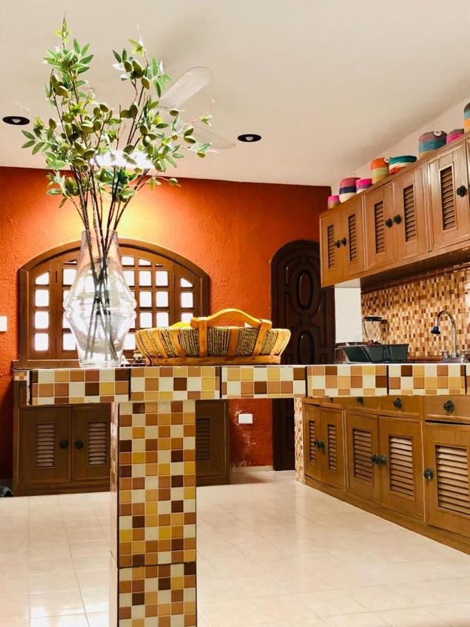 Villa Bugambilia Colonial Charm With Spacious Design And Private Pool Five Minutes From Downtown Mérida Exterior foto